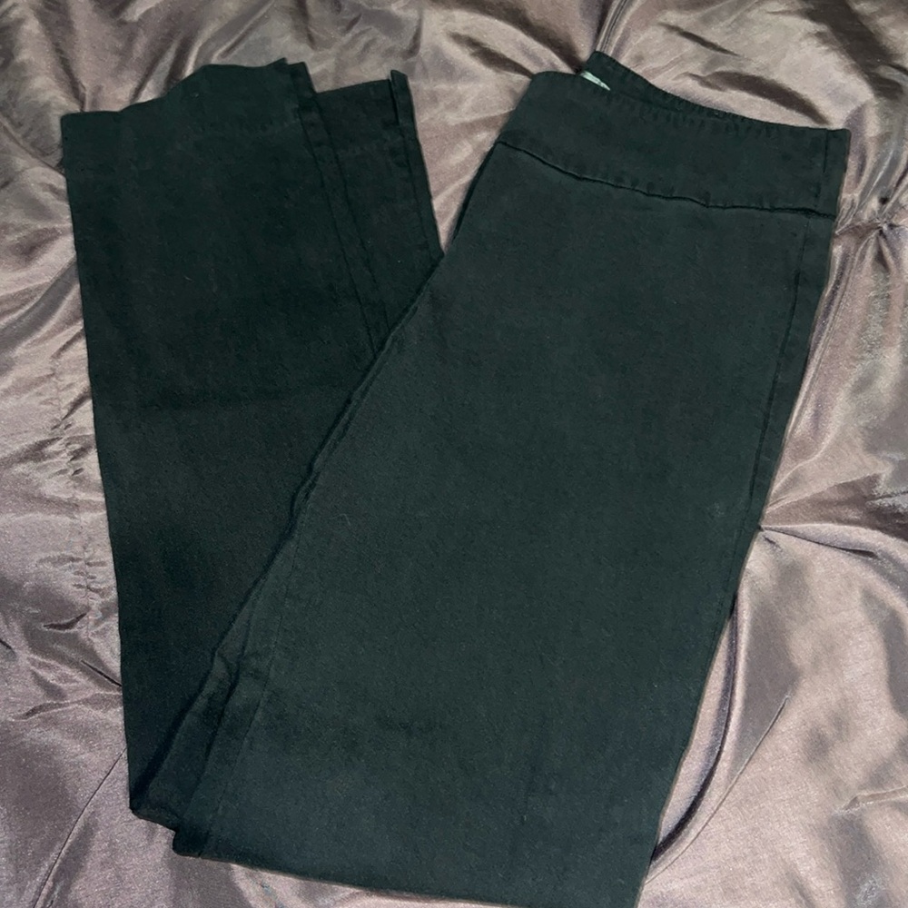 Erica  Taylor pull-on dress pants size medium